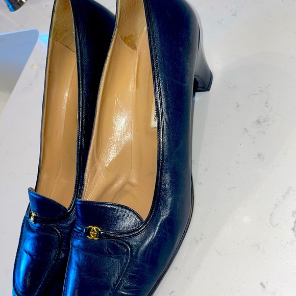 vintage Italian gucci heels - Picture 1 of 4